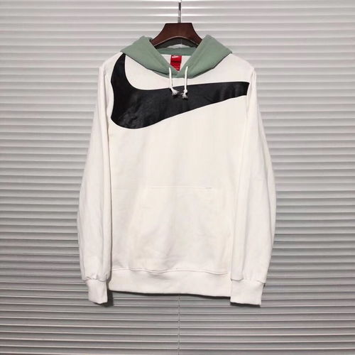 穿这些衣服，瞬间显脸瘦又帅气
